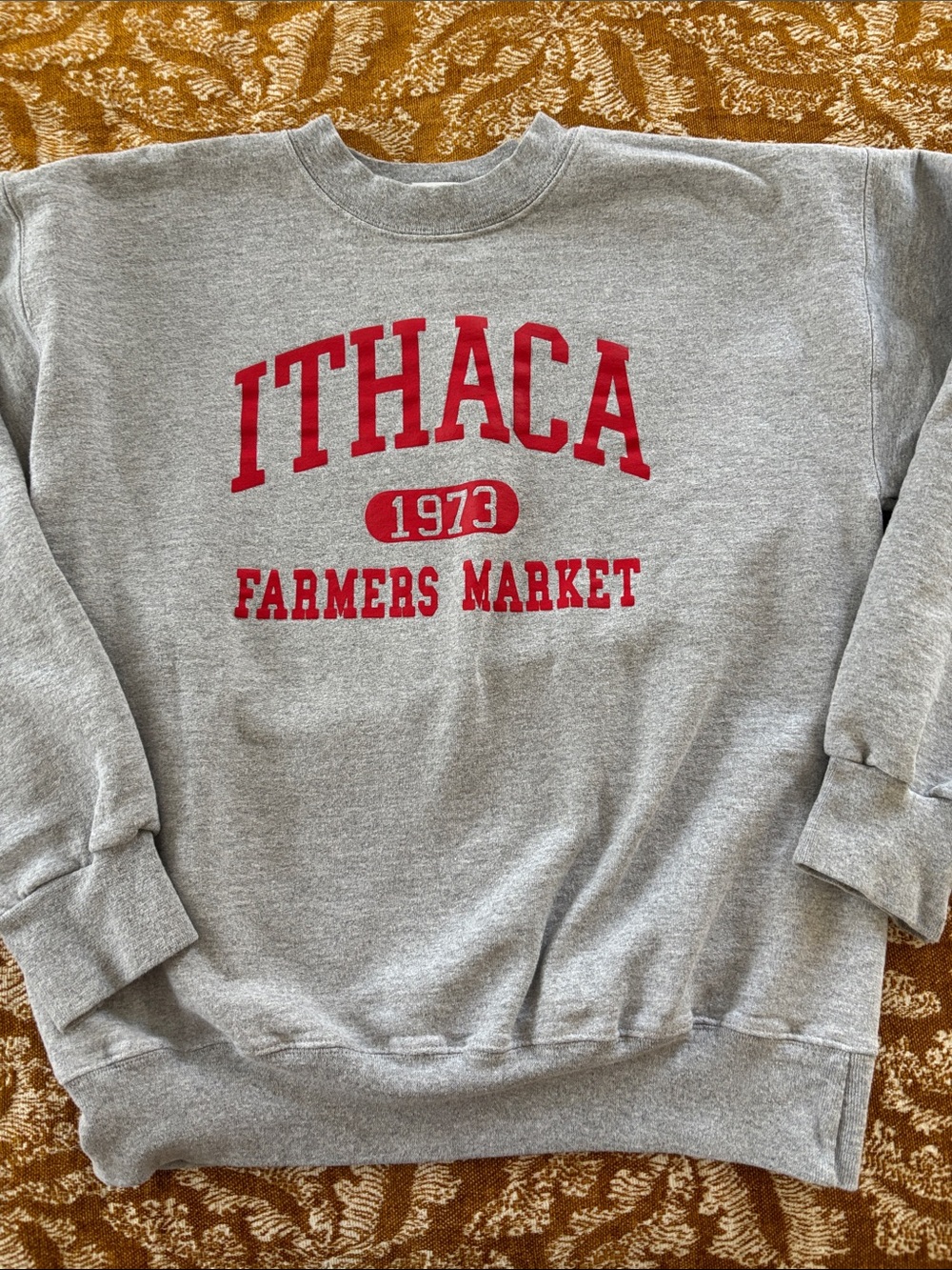 Vintage Hanes sweatshirt Ithaca Farmers Market 1973, gray/red, cotton blend, S